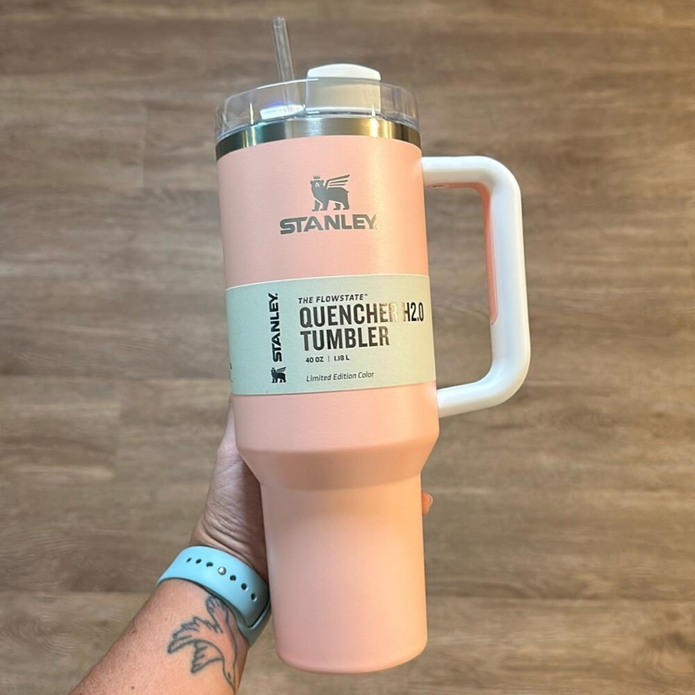 NEW Stanley‎ Adventure Quencher 40oz H2.O Flowstate Peach Colorblock Tumbler